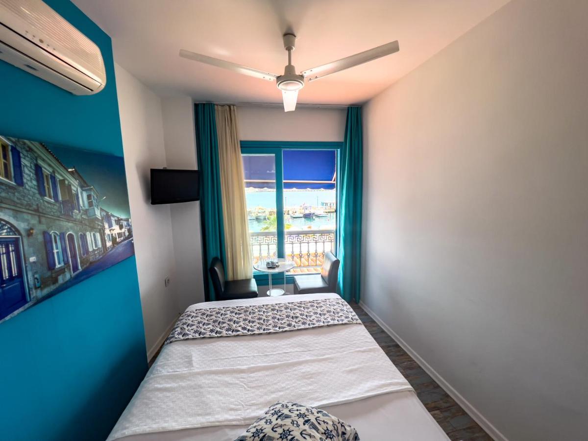 Larimar Hotel Çeşme Buitenkant foto